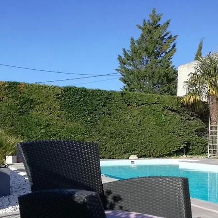 Charme Au Coeur Des Vignes Holiday home Malras
