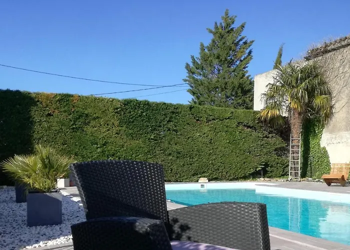 Charme Au Cœur Des Vignes Hébergement de vacances Malras