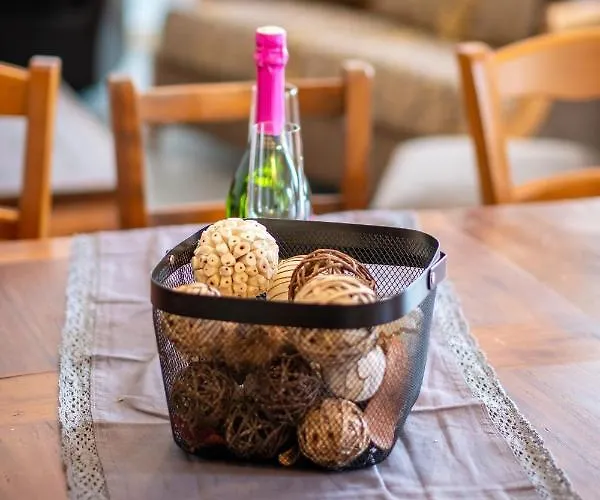 Charme Au Cœur Des Vignes Hébergement de vacances Malras